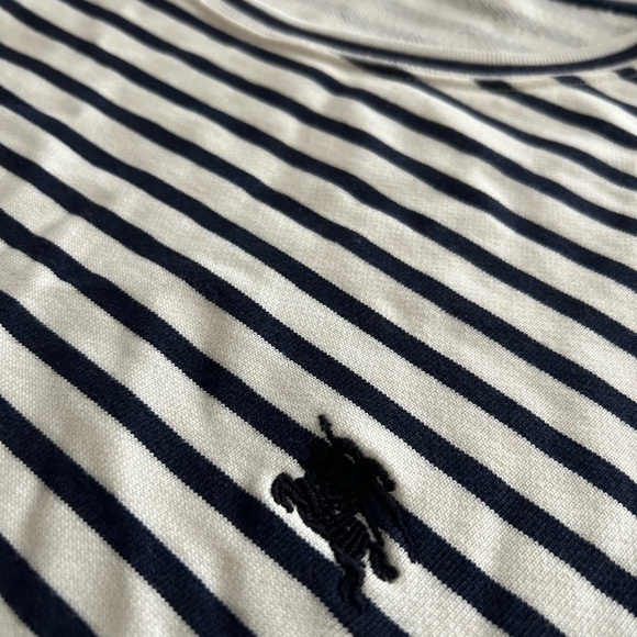 Vintage Burberry Navy and Cream Striped Knit crewneck - Picture 3 of 3
